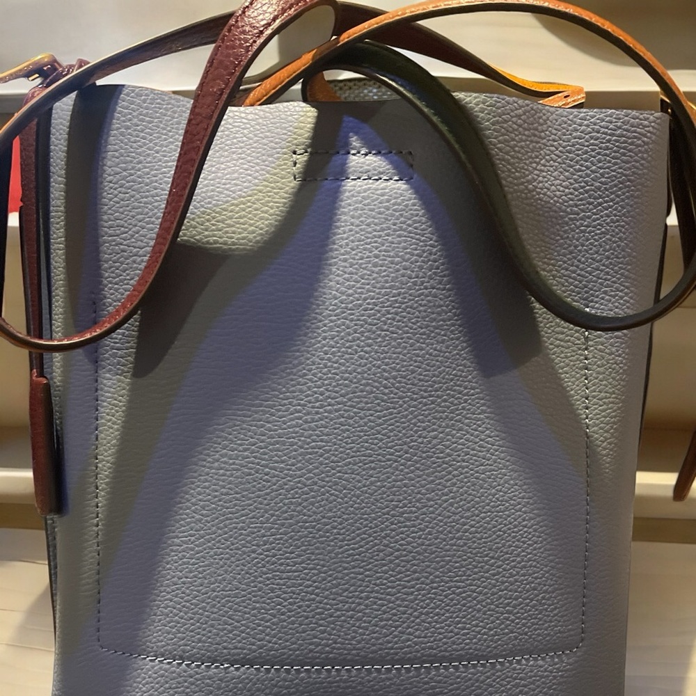 Tory Burch Perry Bucket Bag Blue Yonder - Picture 9 of 11